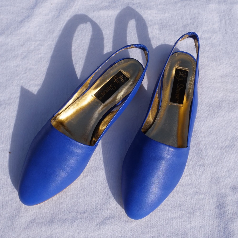 Vintage 90s L.J. Simone bright blue leather sling back flats - Picture 7 of 7